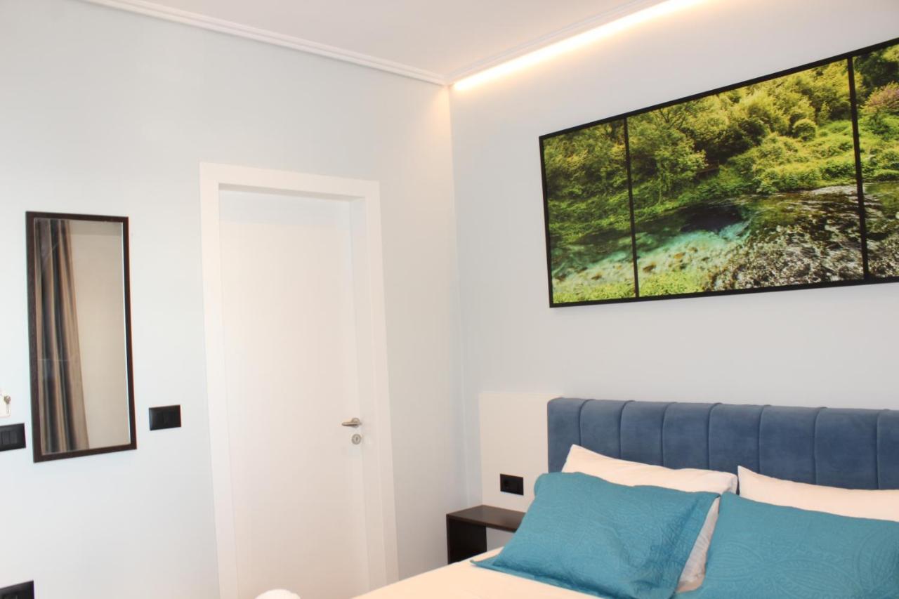 Bebi Hotel And Apartments Саранде Екстериор снимка